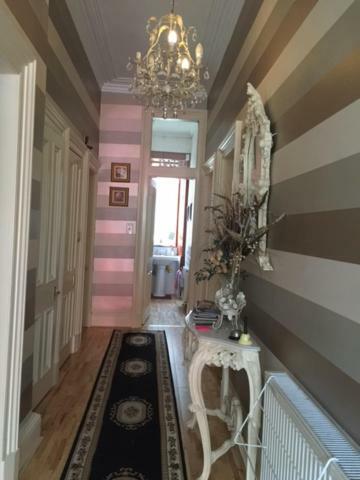 Marchhall Accommodation Эдинбург Экстерьер фото