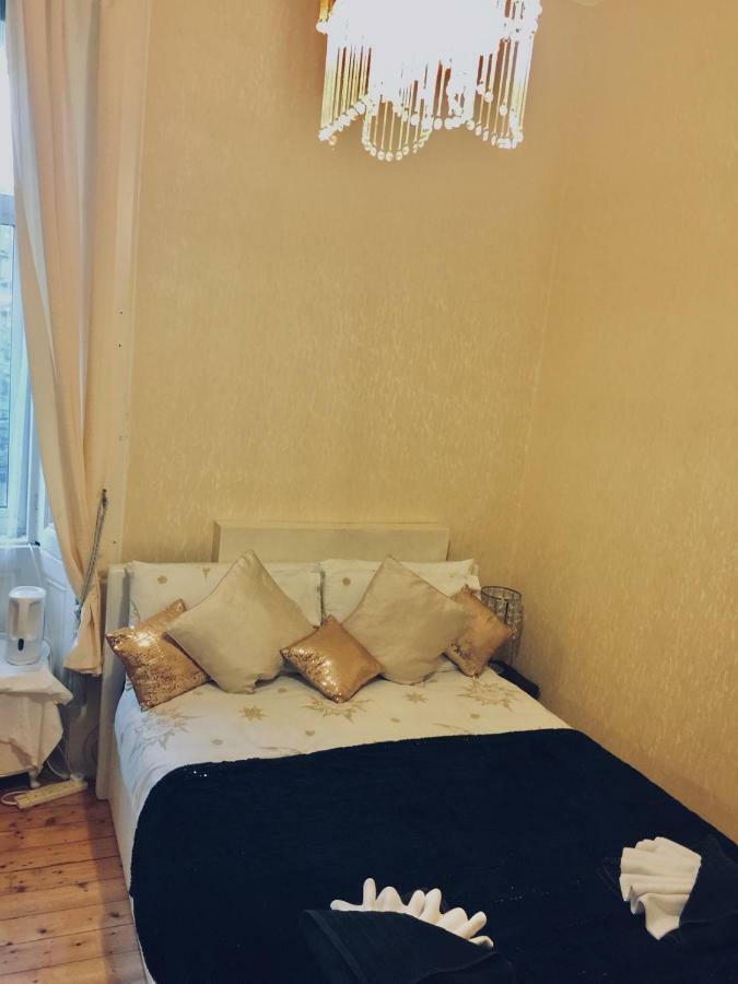 Marchhall Accommodation Эдинбург Экстерьер фото